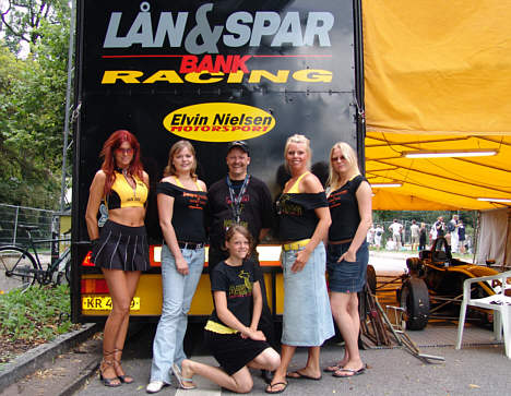 Fra sin tid som teamchef i Lån & Spar Bank Racing er Flemming Schleimann vant til at være omsværmet, nu skal han så til at vænne sig til at være omsværmet af STCC kørerene, da de gæster Sturup Raceway hele to gange i 2007 sæsonen.